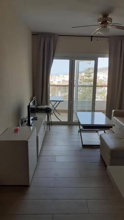 Amplio Piso Al Lado De La Playa En Nerja Apartman Kültér fotó