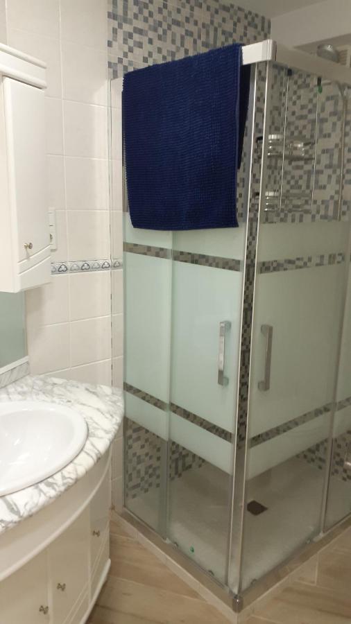 Amplio Piso Al Lado De La Playa En Nerja Apartman Kültér fotó